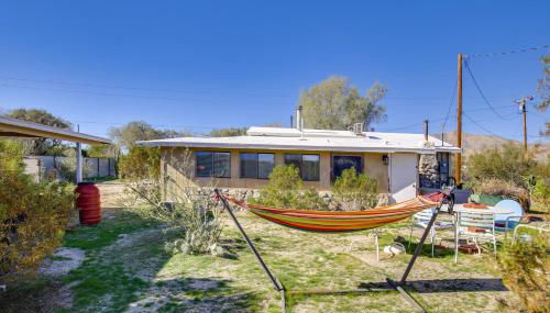 18 Mi to Joshua Tree NP WFH-Ready Desert Escape - Foto 2