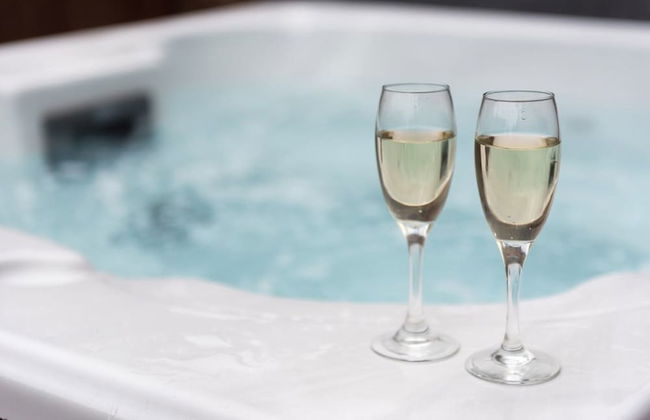 Kingfisher Lodge With Hot Tub Near Cupar, Fife - Foto 17