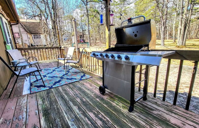 The Wooden Nest by Avantstay Deck, Big Yard w/ Hammocks & Fire Pit - Foto 36