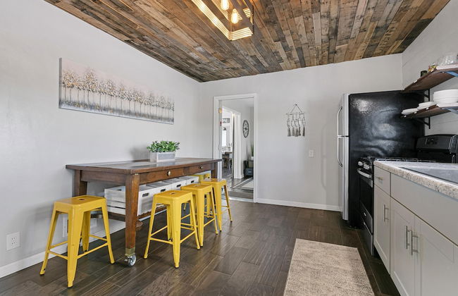 The Waterfront - Waterslide Game Room Sleeps 26 - Foto 40