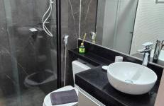 SUPER FLAT 180 graus em Angra dos Reis , Frente Mar na Marina Piratas com estacionamento - Foto 49