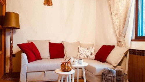 Holiday Home with Three Bedrooms and Garden - Photo 3