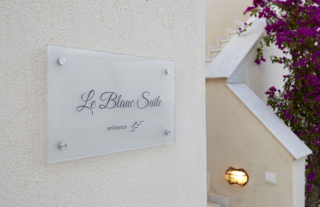 Le Blanc Suite - Photo 53