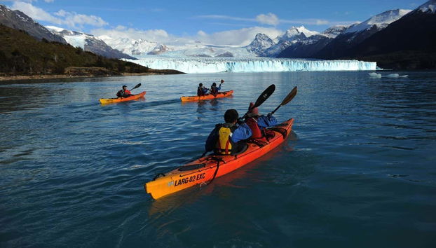 Kayaking in El Calafate - Photo 3