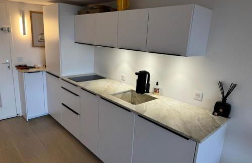 Échappée belle à Port-Grimaud Appt 2 personnes - Foto 14