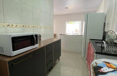 Casa Ampla com Piscina, Churrasqueira, Bilhar, Pebolim, Ping-Pong - Foto 15