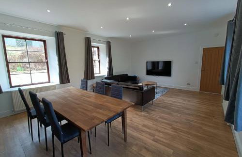 RnB - Rural n Beautiful - The Spacious Coach House - Photo 30