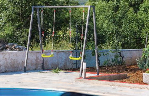 Three-Bedroom Holiday Home In Rozovac - Foto 6