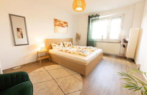 Große Wohnung mit Balkon, Waschmaschine und Smart TV - Foto 7