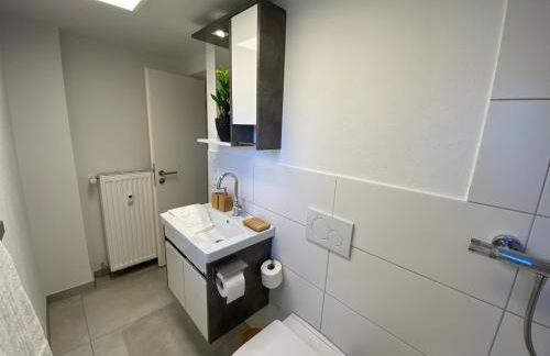 ☆FEWO ALTES KINO - MODERN - QUIET - 65M² - TV - NETFLIX - WLAN☆ - Foto 18