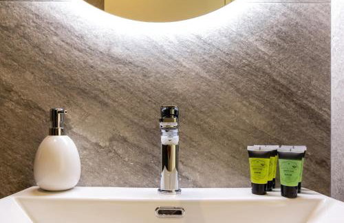 Feelathome O'Donnell Apartments - Foto 41