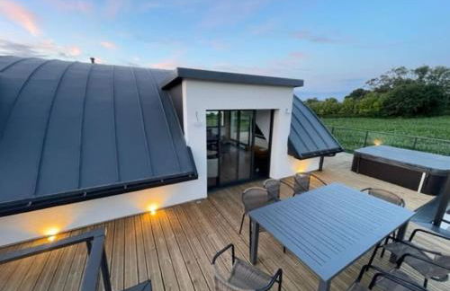 Maison contemporaine avec vue mer, piscine intérieure, classée 5 étoiles - Photo 13