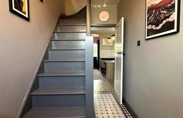 Newly Renovated 2-Bed Home - Foto 4