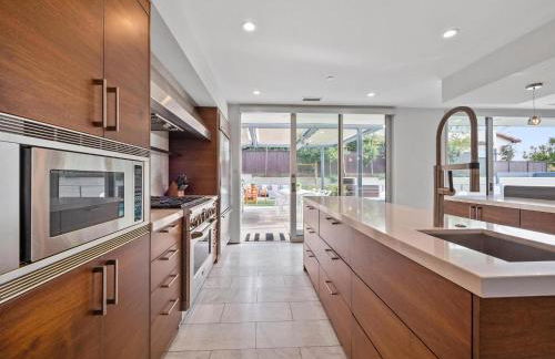 Luxury Coastal Home - Pool, Spa, AC, & Ocean Views - Foto 24