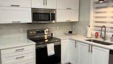 Superb Luxurious 3Br in the Heart of Providence - Foto 5, stove, dishwasher, toaster, minibar