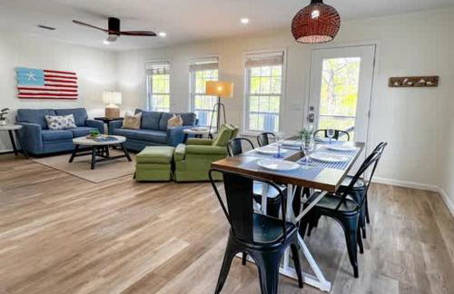 Mayberry on Bayberry Private pool Sleeps 10 - Foto 4