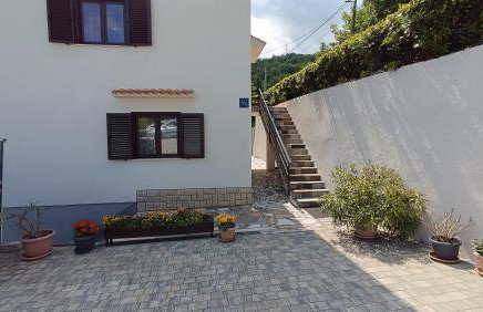 Apartment Zdenka-5 km from Opatija - Photo 19