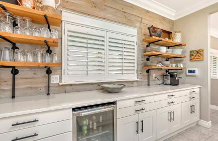 Blue Lagoon Hideaway 3BR Coastal Chic Retreat - Foto 6