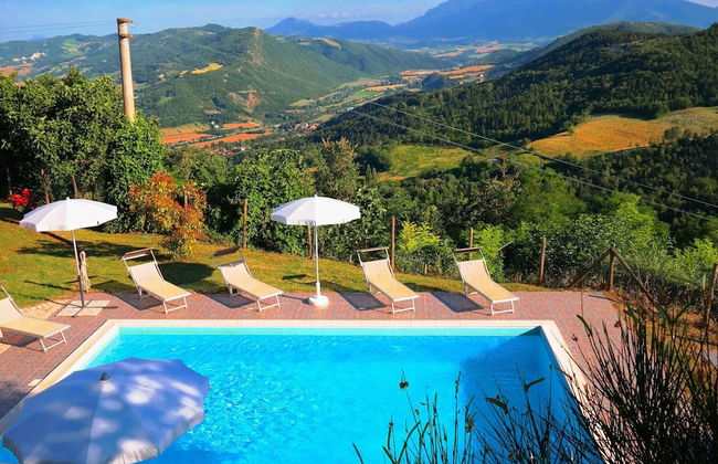 Villa in Marche With Pool & Panoramic Views - Foto 1