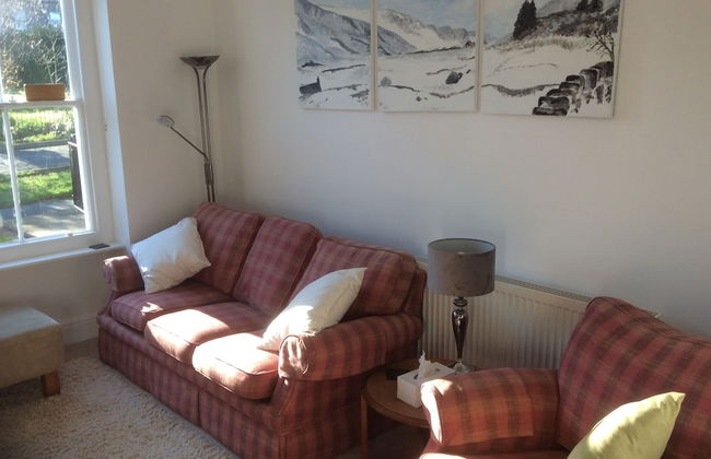 Lovely 4-bed Victorian House in Bangor by the sea - Photo 14