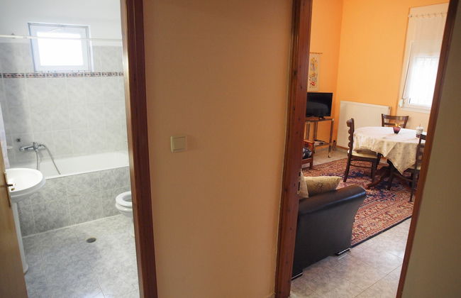 Charming Trikala Apartment With Garden & Central Heating - Foto 9