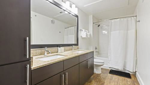 Great for Children 2B w Bunk Beds in Frisco - Photo 5, Shower