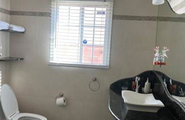 Vacation Rental w Pool &Garden 6 Guests near CSUN - Foto 18