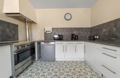 Maison Au Calme à 5min du Futuroscope - Foto 13