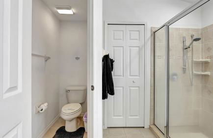 Valrico's Hidden Gem A Stunning 3-Bedroom Oasis Awaits! - Foto 40