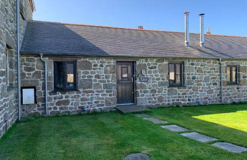 Sennen Cove, The Hedgerows, near 14 beaches, - Photo 18