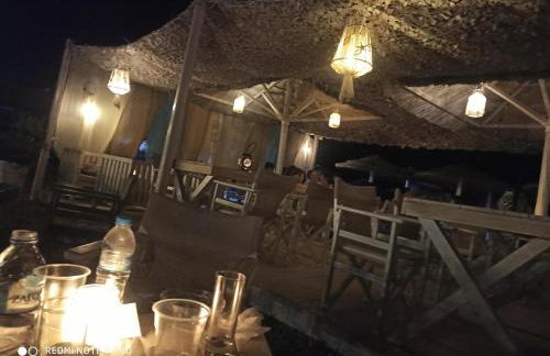 Mansion of 120 m2, with high ceilings and big yard - Foto 28