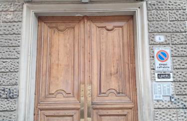 Sienemia, mansarda a 5 minuti da Porta Susa e piazza Statuto - Foto 2