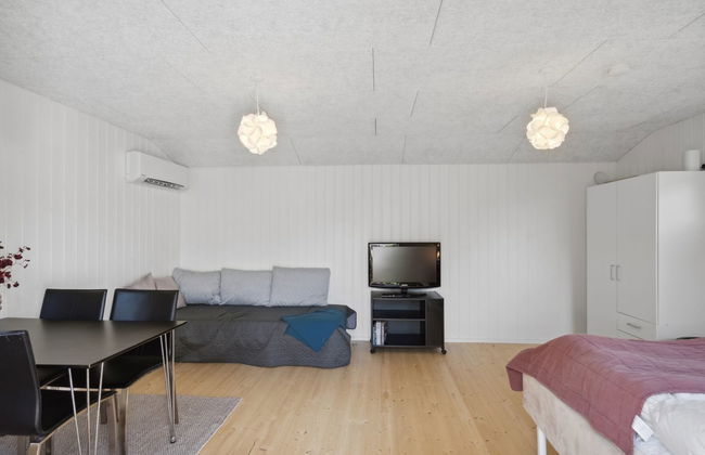 "Self" - 400m to the fjord - Foto 7