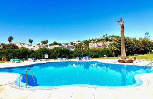 lovely sea views apartment on La Costa del Sol - Photo 5