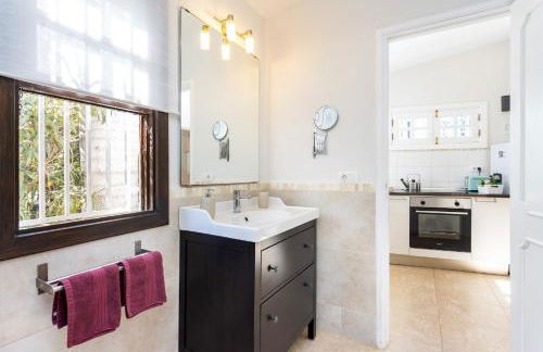 Home2Book Charming Cottage Juanita Among Avocados - Foto 16