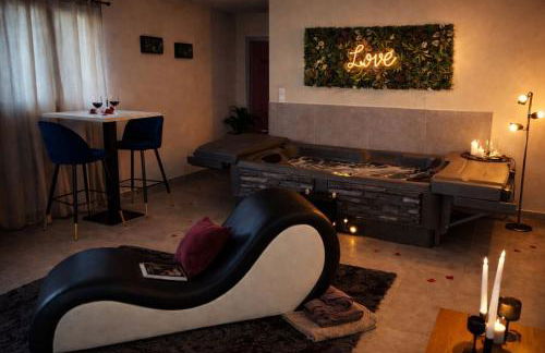 Eden House, Cocon sensuel et romantique avec jacuzzi - Foto 5