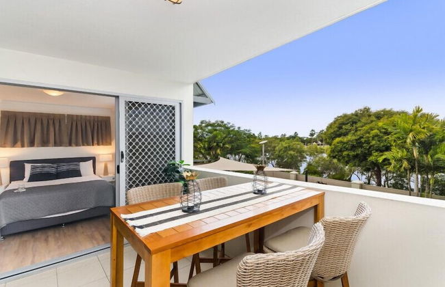 City Stadium Apartment on the riverfront - Photo 9