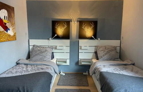 Architect-Apartments 80qm 3 Schlafzimmer, integrierter Küche und Bad, 2min von A8, Garten mit Sitzgruppe, ruhig und modern - Foto 24