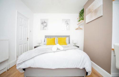 3 bedroom-Contractors-Professionals - Foto 8