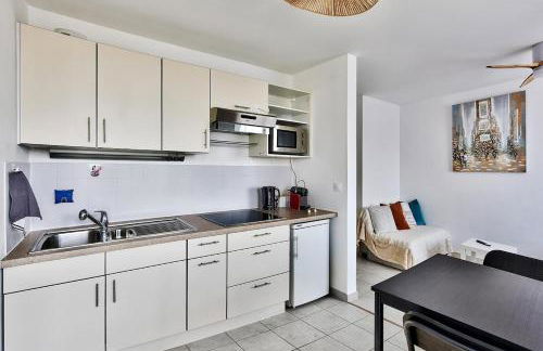 Cozy and Modern Apartment with View - Foto 16