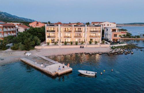 Beachfront Escape Villa Nevera - Foto 27