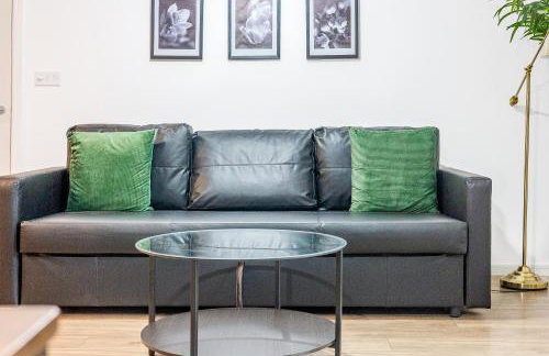 Charming 3BR Duplex in Wembley, 5 Minutes to Tube - Foto 22