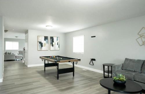 5040 Sqft l Sleeps 25 l Near Ski & Downtown SLC - Foto 57