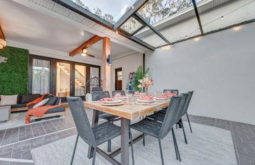 Exciting Valrico Villa with Private Pool and Game Room - Foto 36