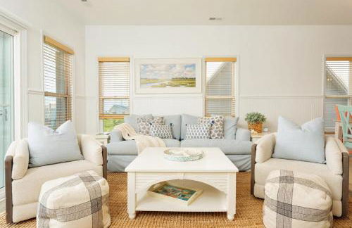 Ocean-View Pet-Friendly Beach Access Retreat - Photo 8