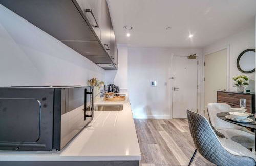 1-BR Flat in Eccles - 1 Minute Walk to Train & Tram Station - Sleeps 3 - Foto 11