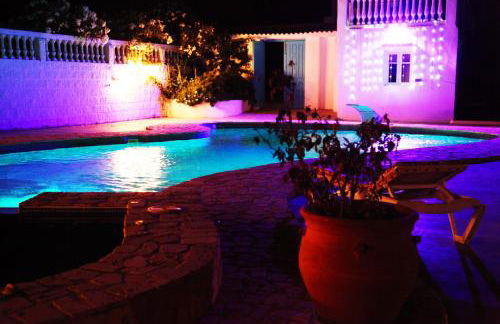 RunWild Hen Party Pool Fun for 12 - Photo 27