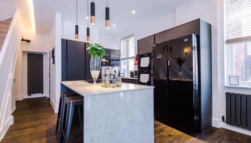 Incredible 3Bed Townhouse, Rooftop Patio, Sleeps 6 - Foto 4