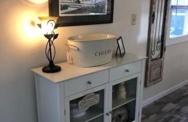 Morning Dove - Hidden Brookside Cottage in the Woods - Hot Tub - Fire Pit - Pet-Friendly - Seneca & Keuka Wine Trails - Foto 7