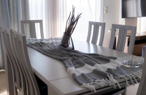 Christo’s Beachfront Bliss - Foto 28